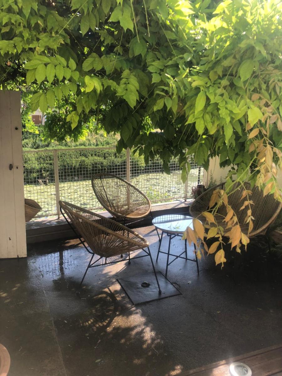 Agréable petite maison située au bord du Doubs