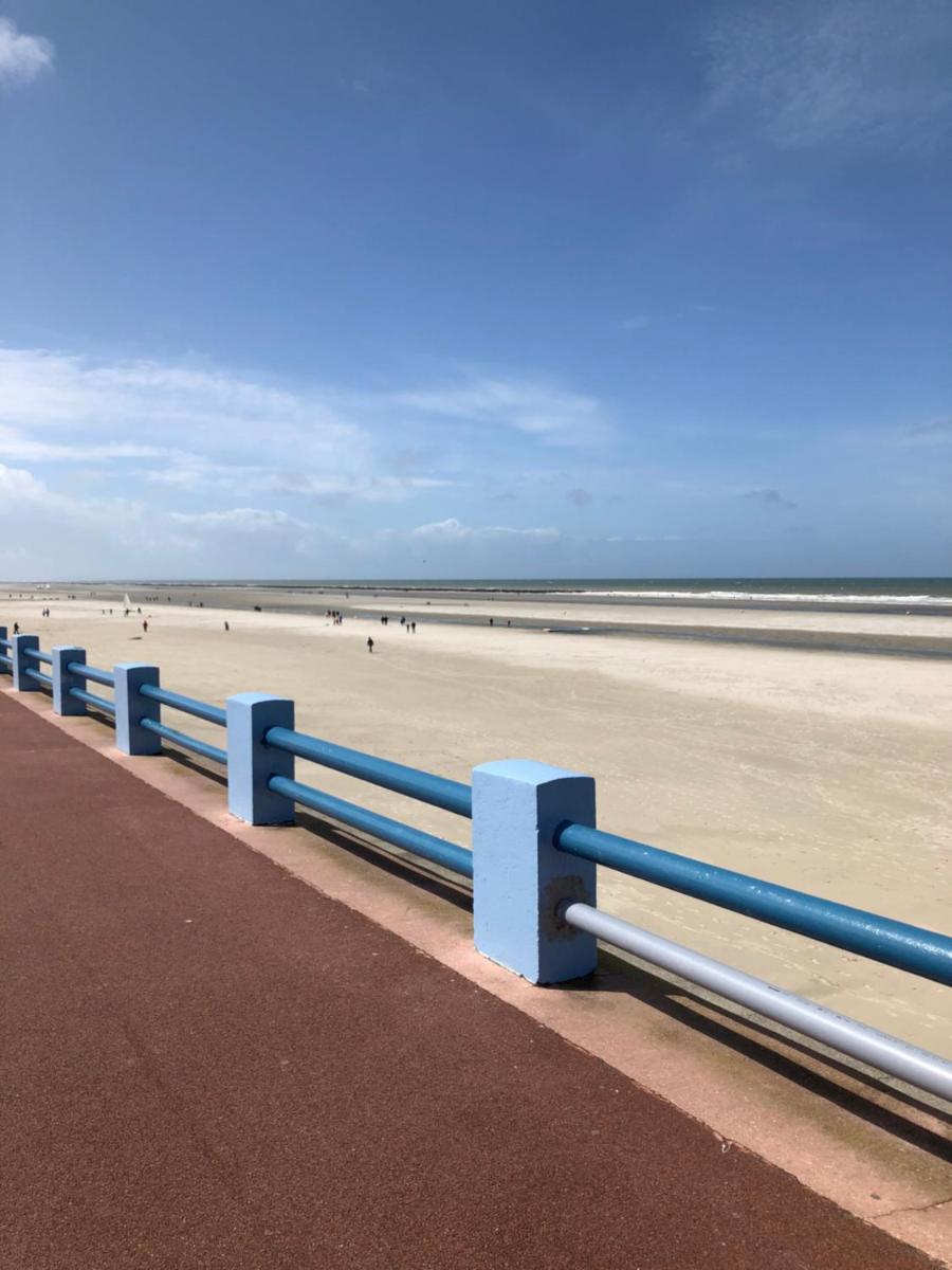 appartement avec Wifi résidence Les sables face mer