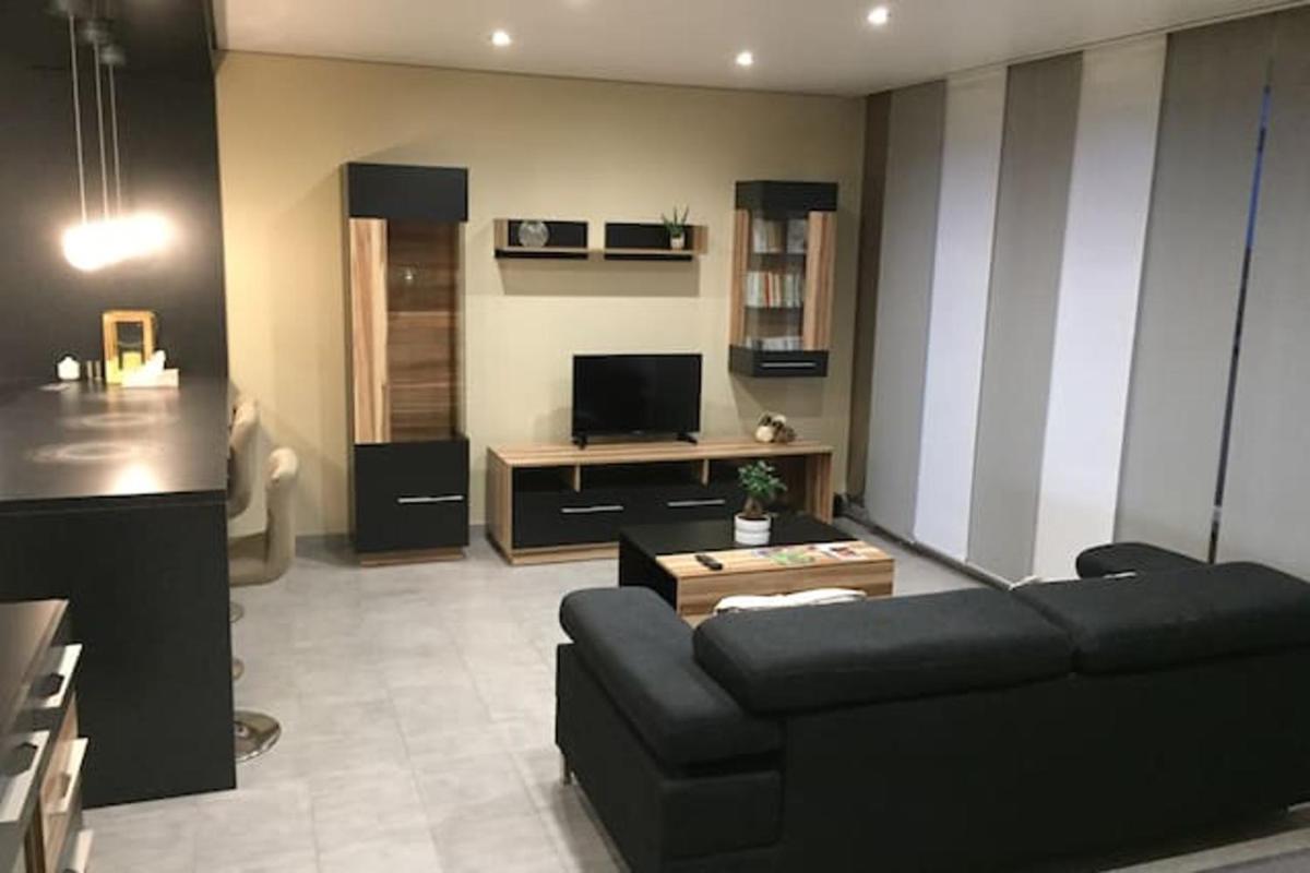 Appartement confortable a Apach avec balcon
