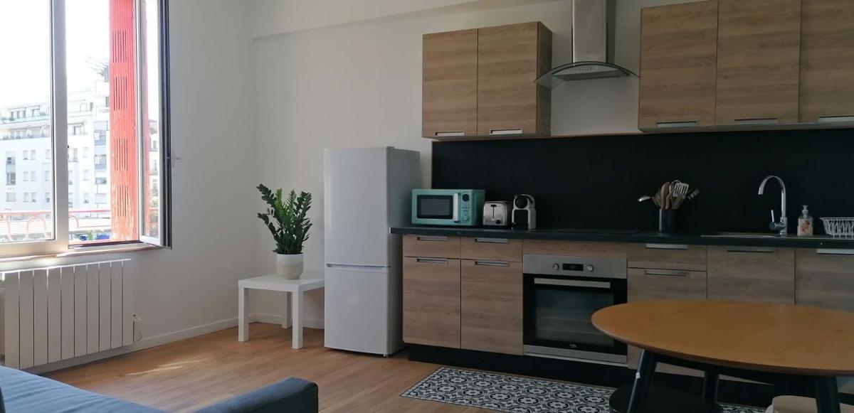 Appartement F2 coeur de Vichy bellle vue