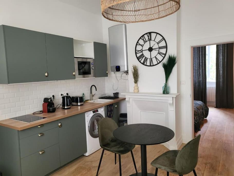Appartement moderne calme et spacieux-Centre Thuillat