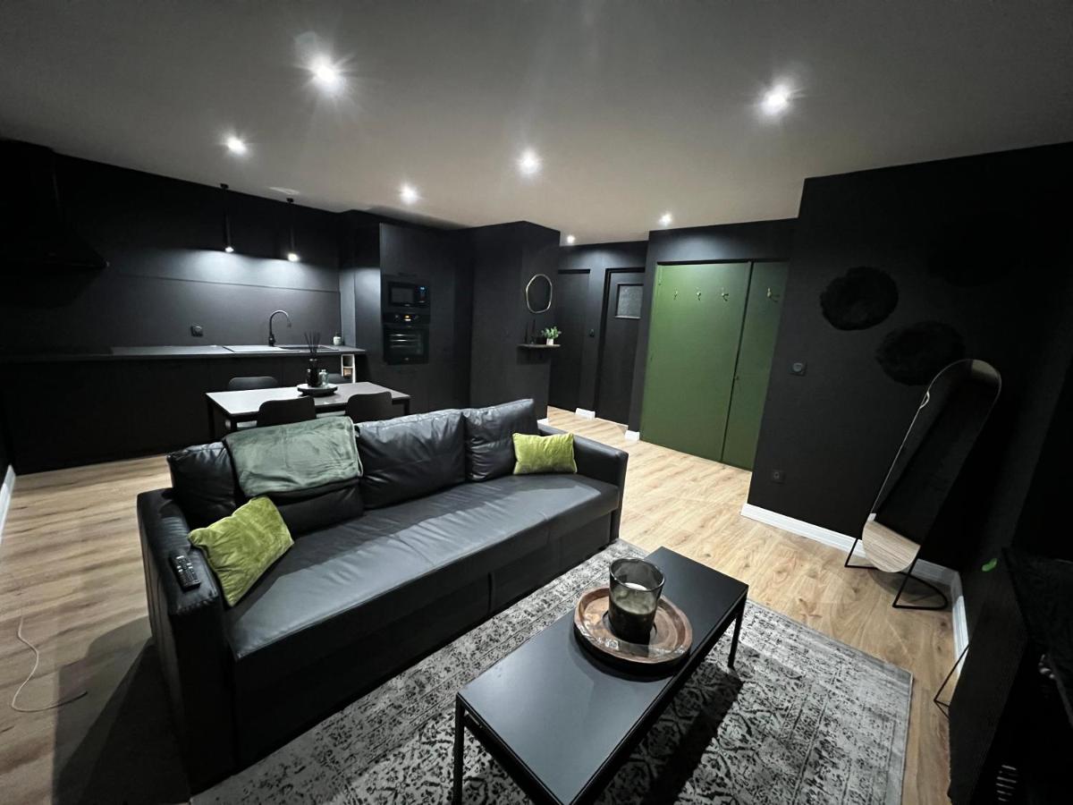 Appartement moderne full black Dunkerque centre