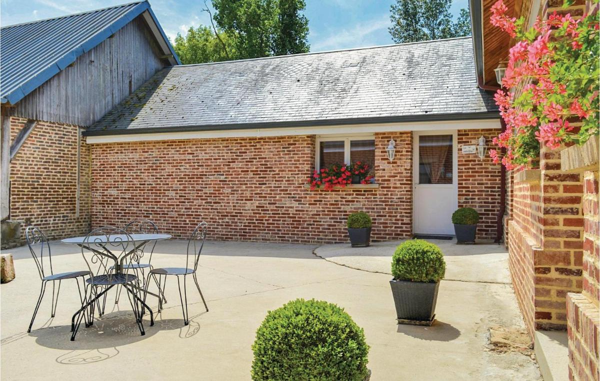 Awesome Home In Roisel With Kitchen
