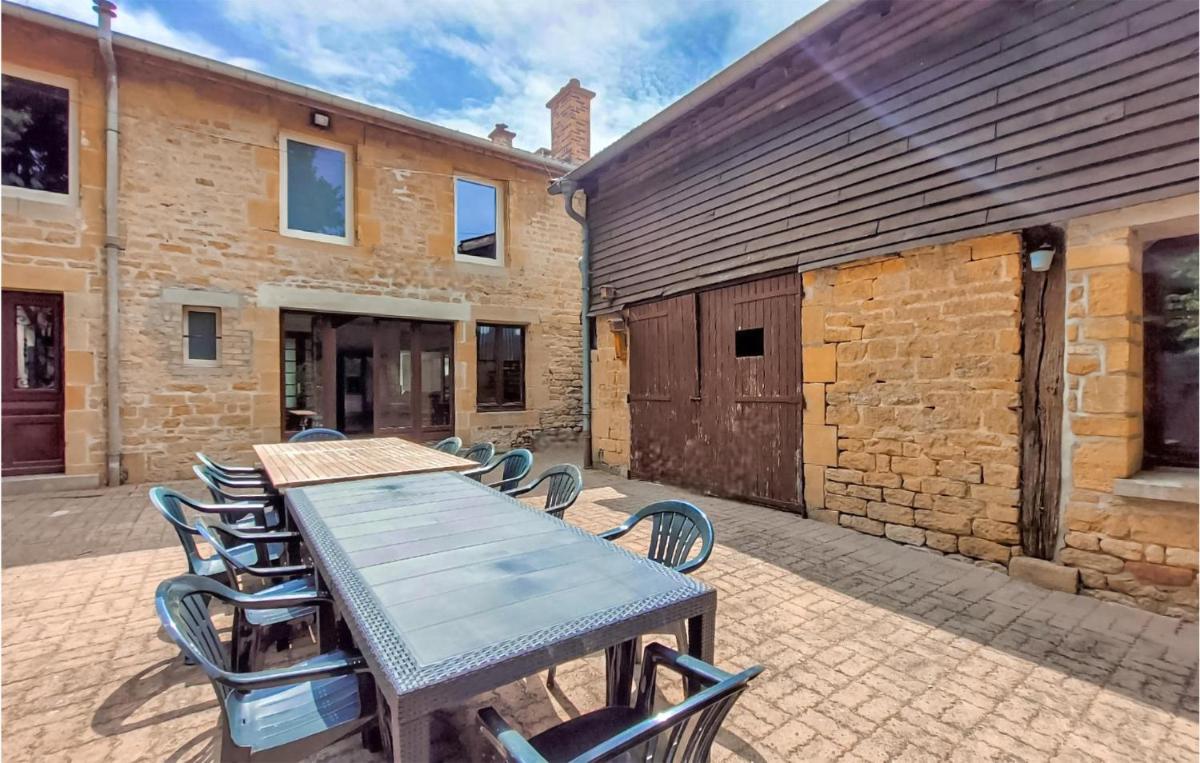 Beautiful Home In Boult-Aux-Bois With Wifi