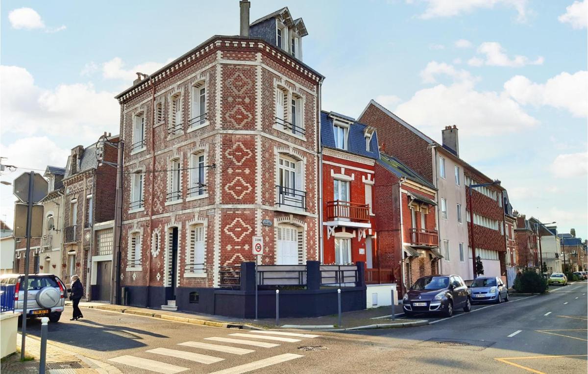 Beautiful Home In Mers-Les-Bains With Wifi