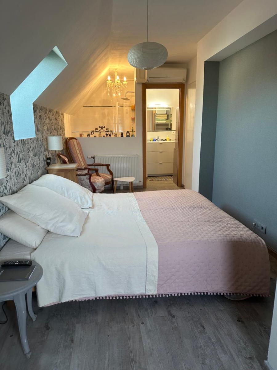 Bienvenue chez Eve en bourgogne chambre 1