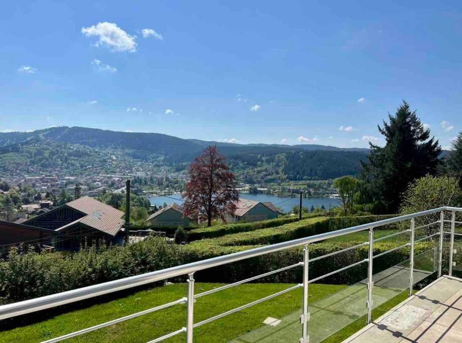 Chalet Entre Lac et Forêt 4* vue panoramique lac