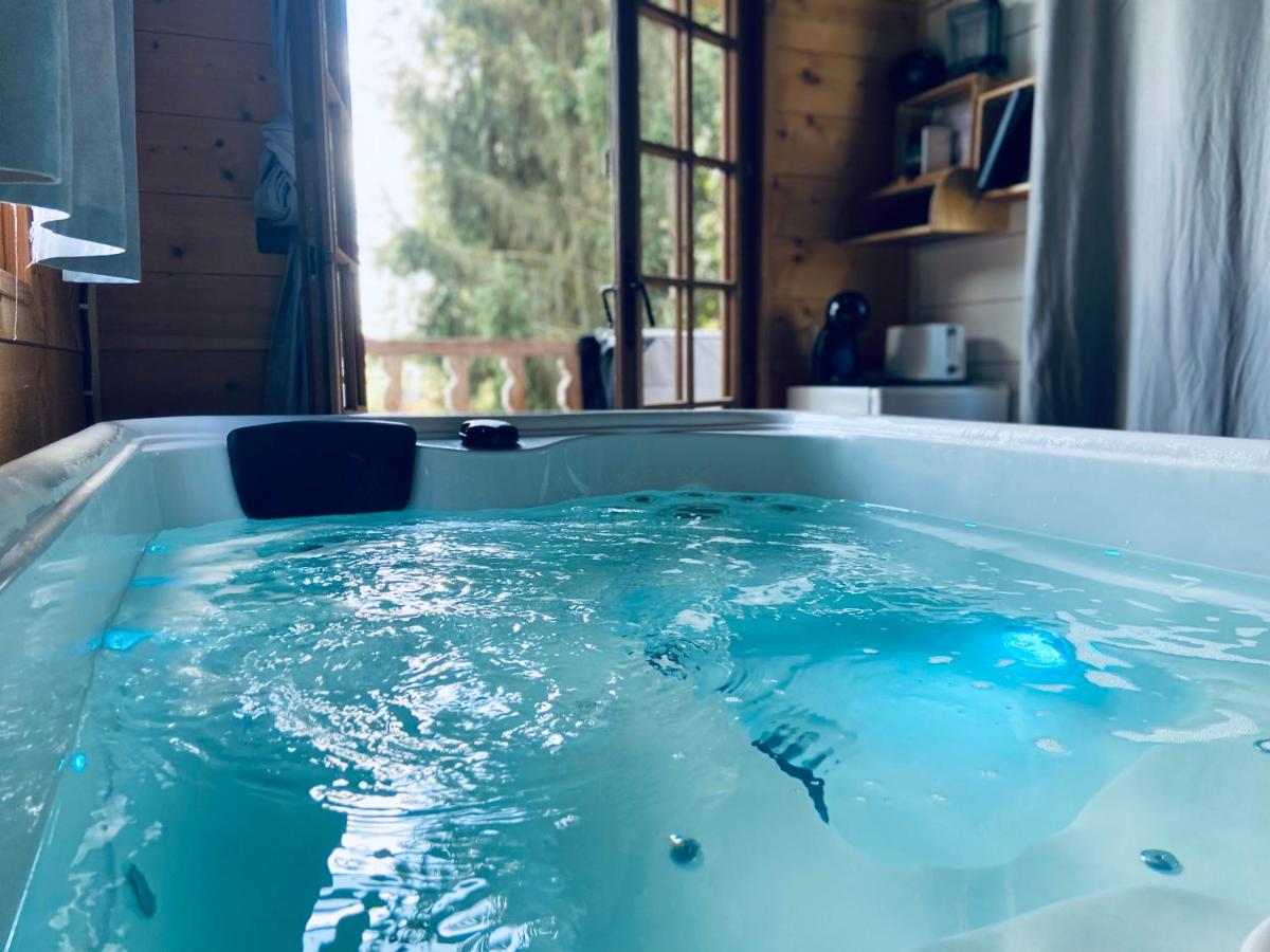 Chambre avec spa privé