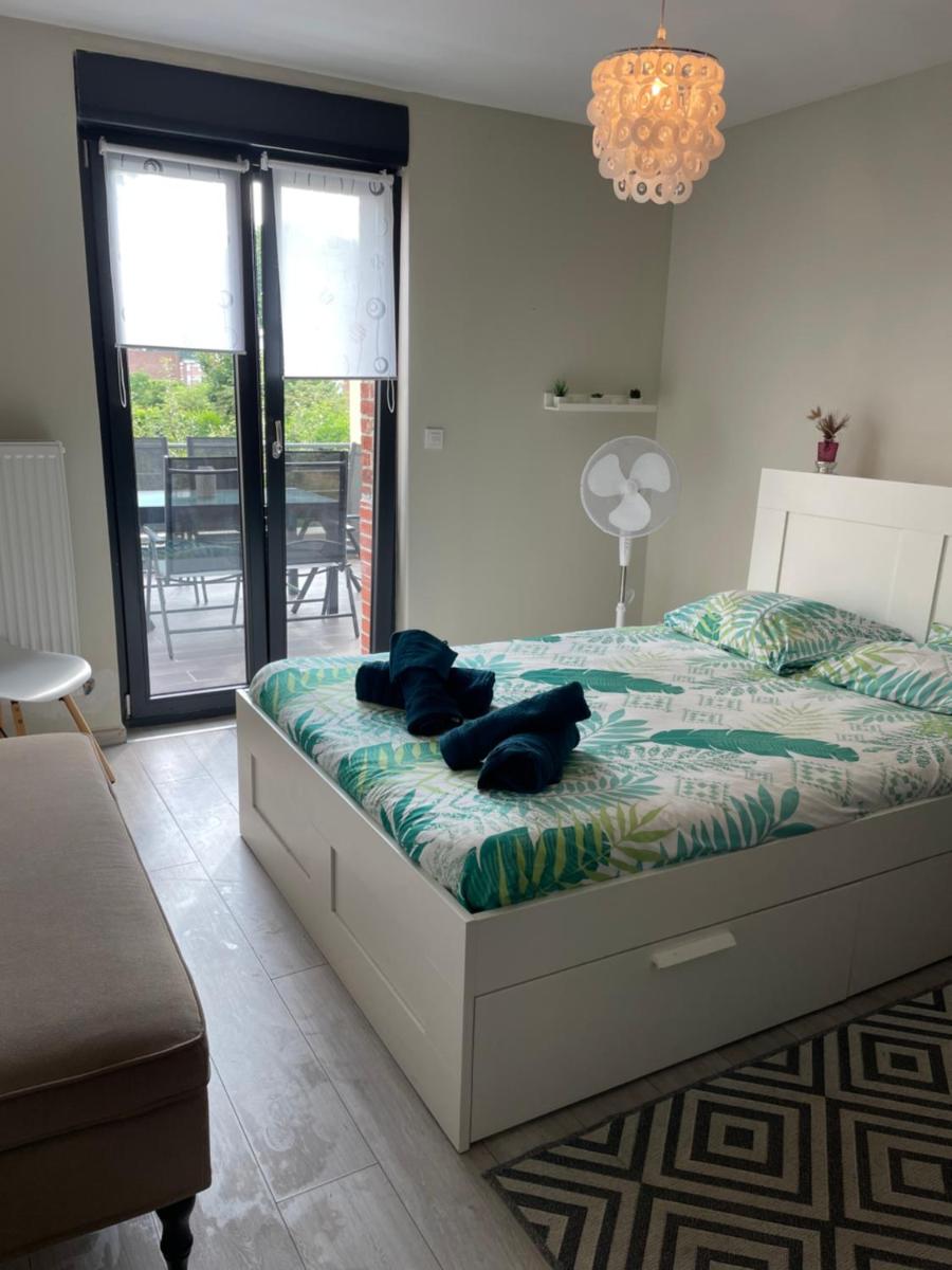 Chambre paisible avec terrasse