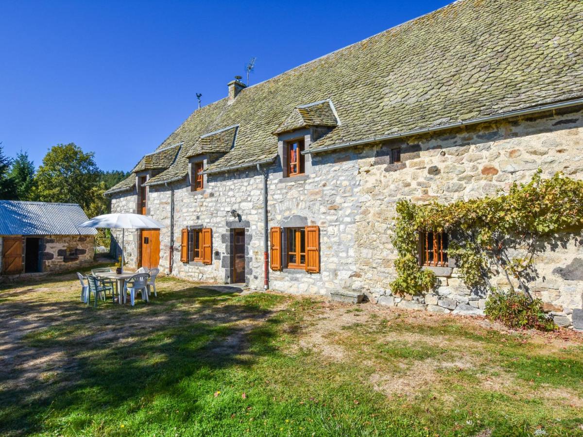 Comfy holiday home with private garden
