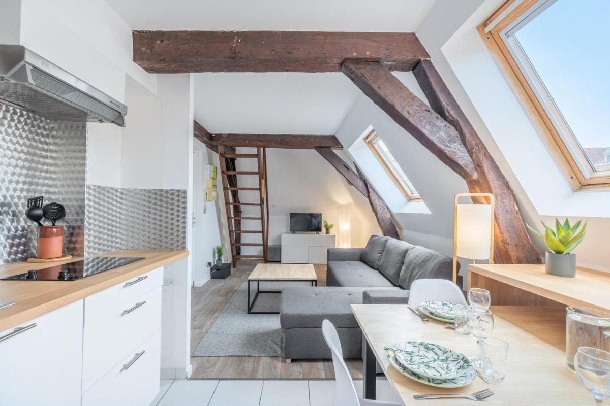 Duplex next to Grand Place