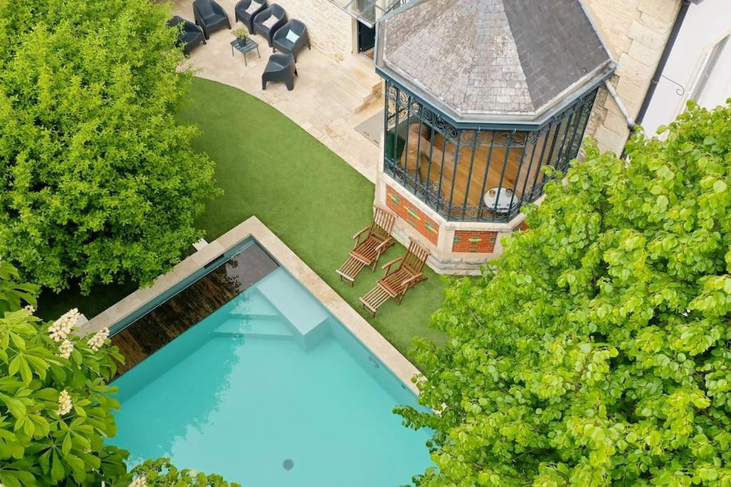 Grande maison avec piscine proche centre