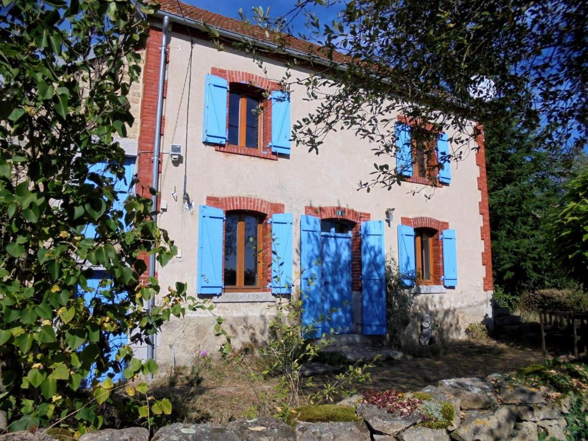 Holiday home in Saint-Julien-La-Genête