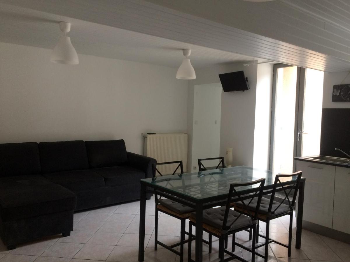 Joli appartement de 60m2 avec Balcon à la campagne