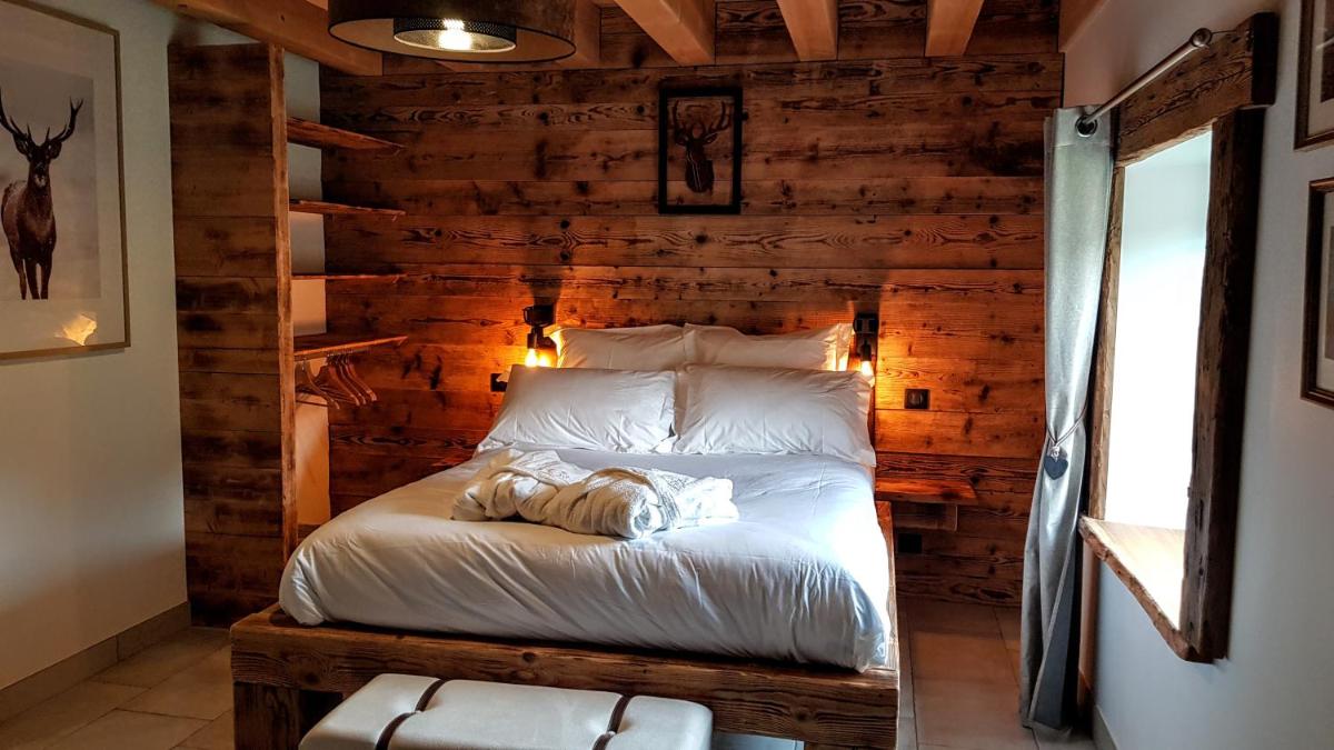 Joli chalet 12 personnes 200m2 sauna baby-foot