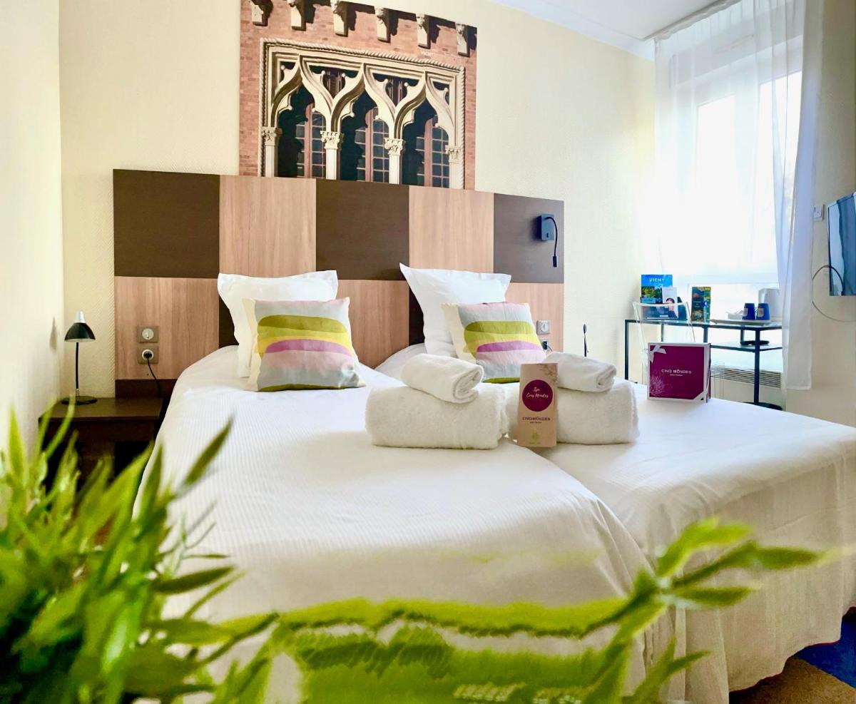 Kyriad Restaurant Centre SPA Vichy