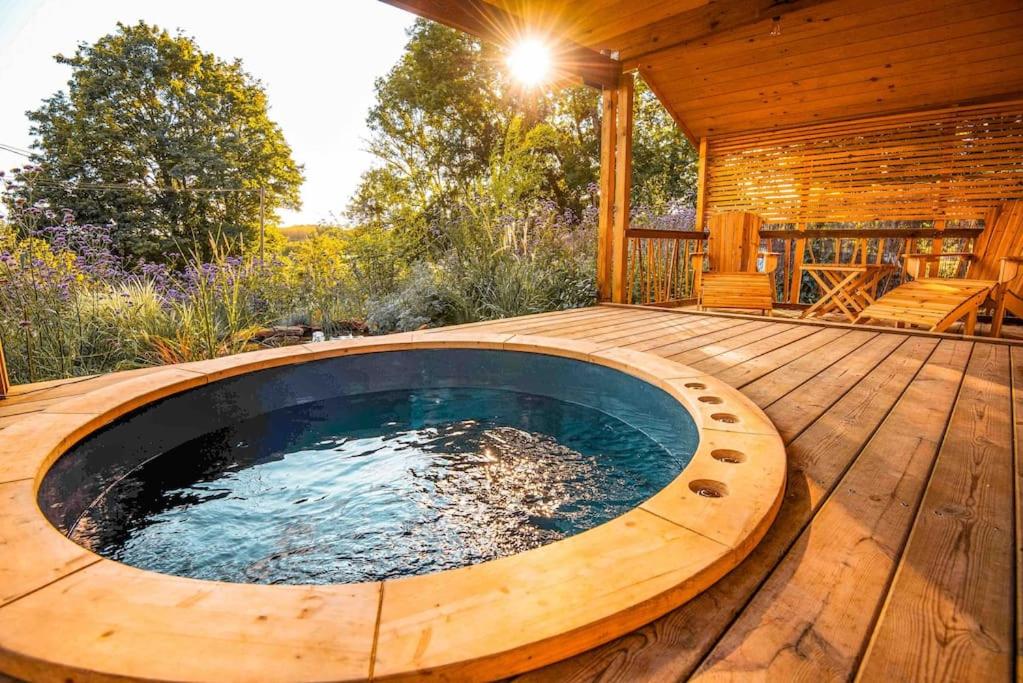 L'écrin boisé - Cabane avec spa