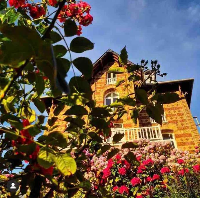 La déferlante, Magnifique villa vue sur mer à Pourville
