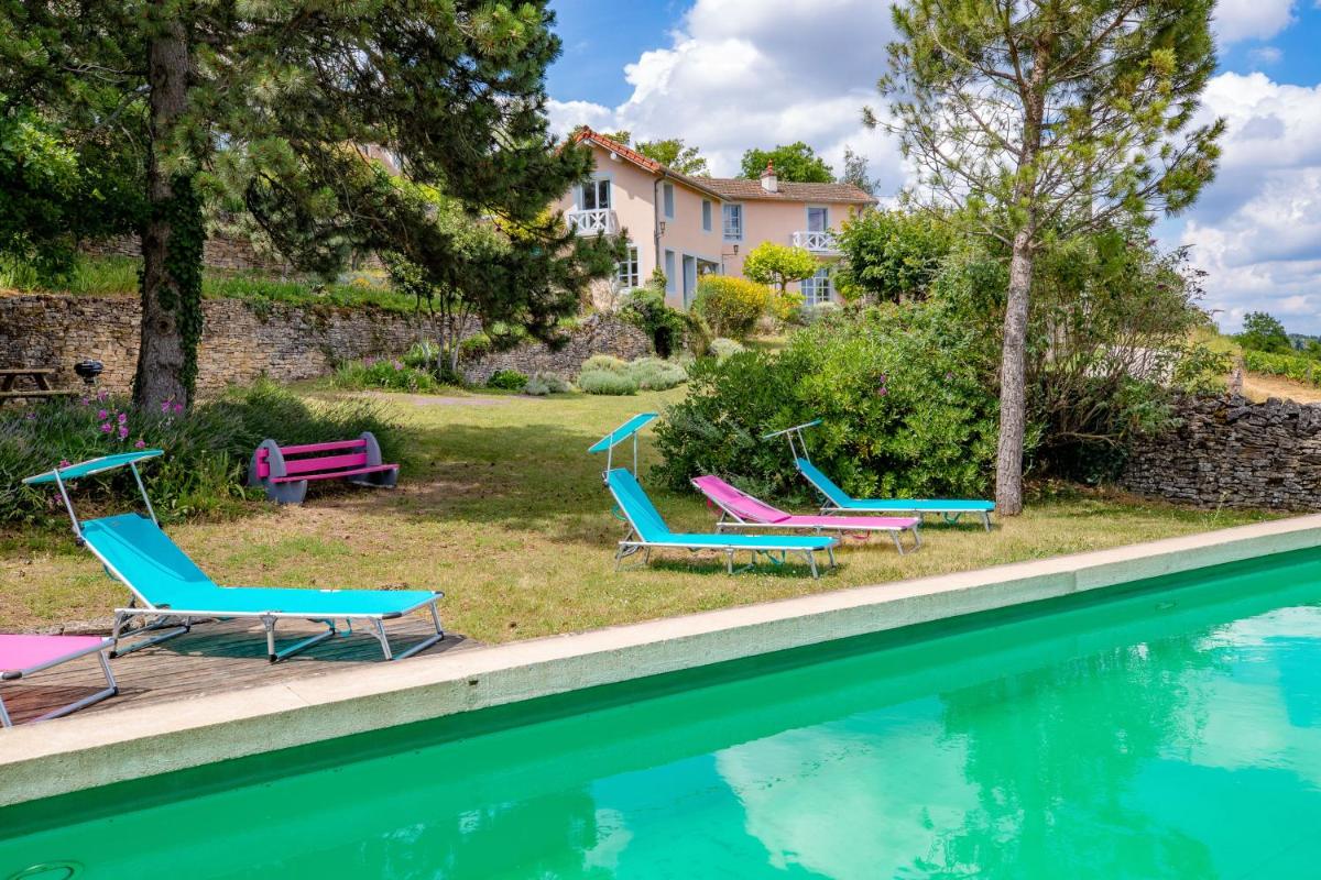 LE CLOS DANS LES VIGNES