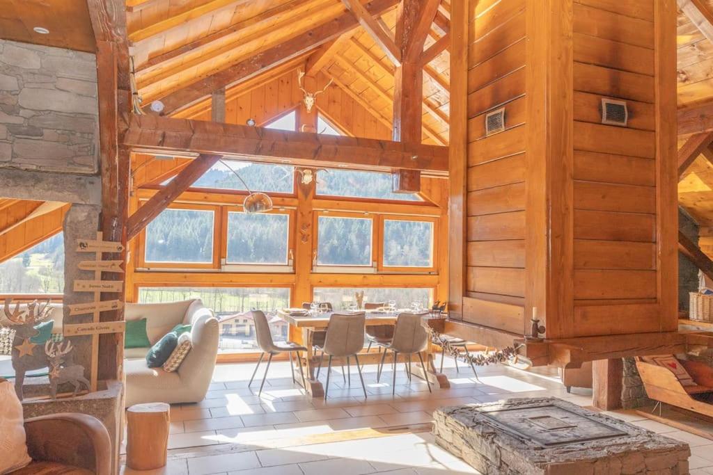 Le Refuge de Louis, authentique grange rénovée avec sauna