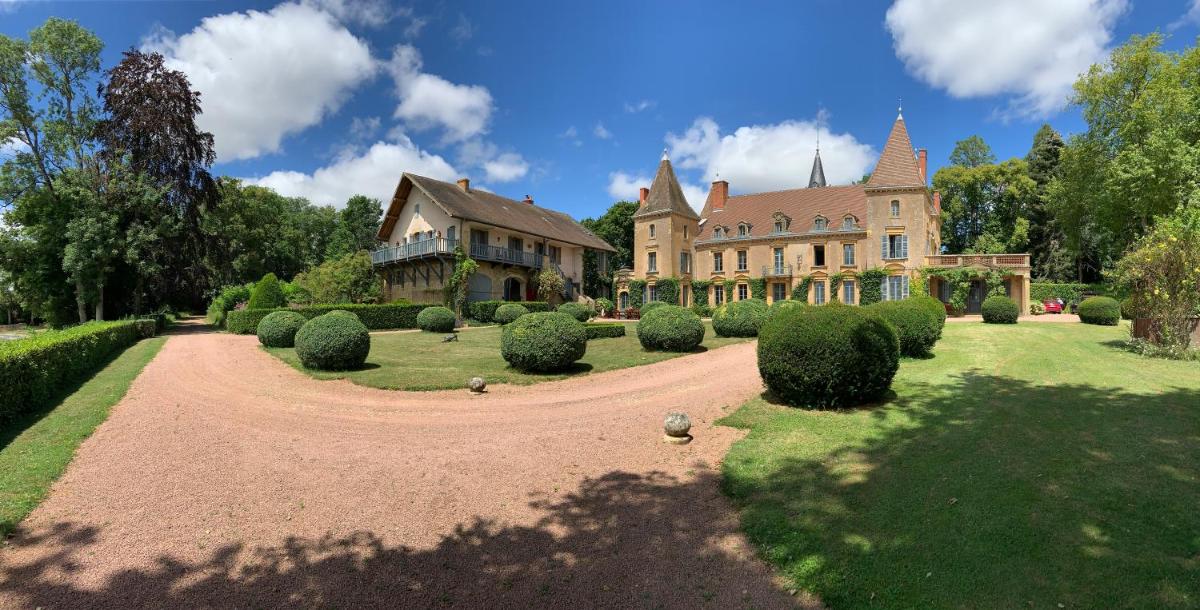 Les gîtes du château de Vaulx