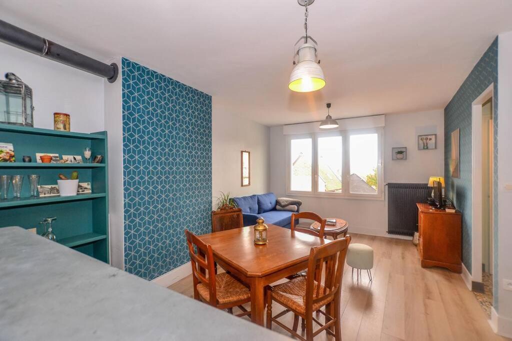 Les Valéricaines - Bel appartement - vue sur les toits de St Valéry