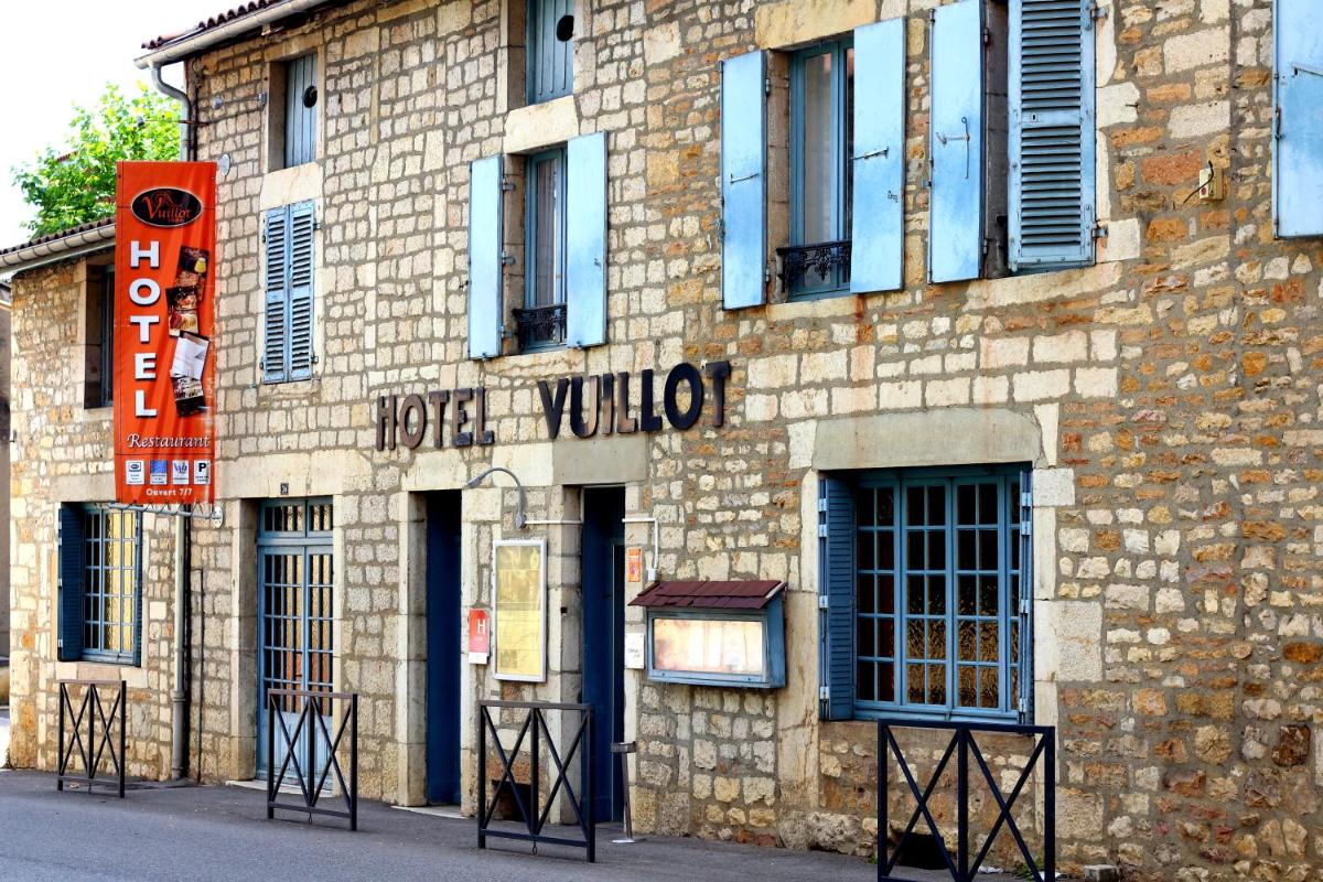 Logis Hôtel Restaurant Pizzeria Vuillot