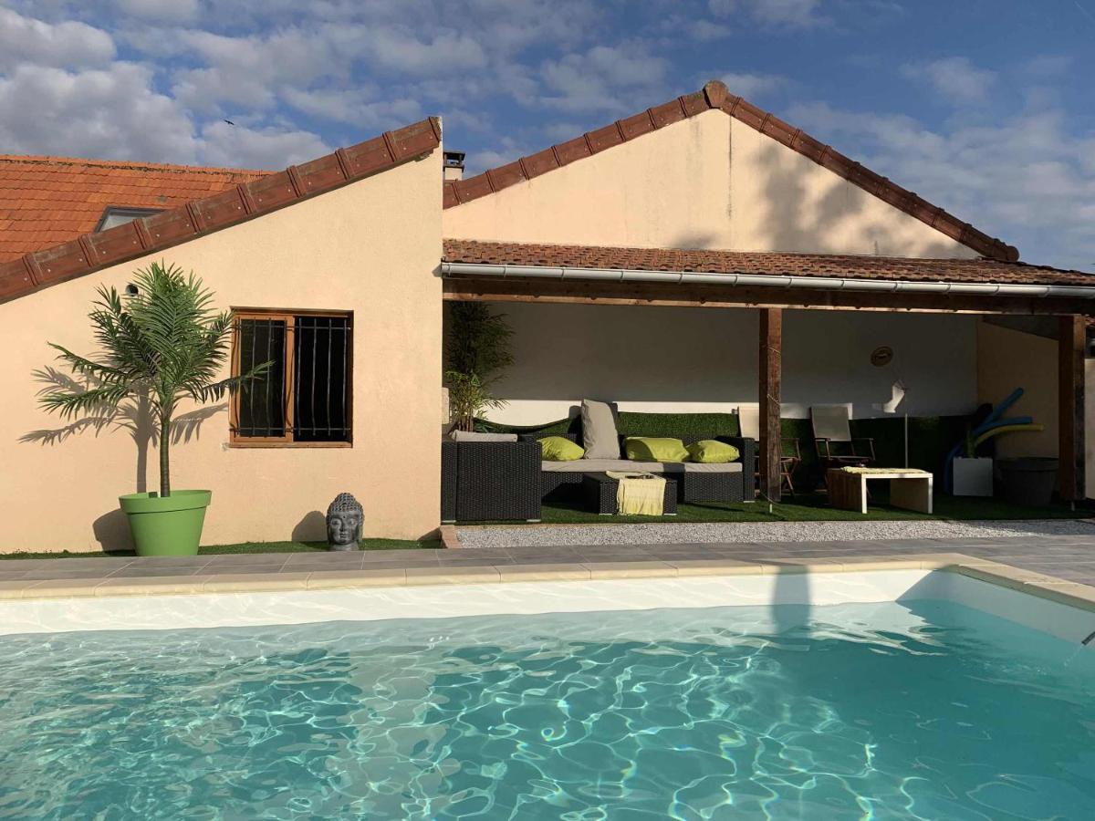 Maison Piscine et Jacuzzi