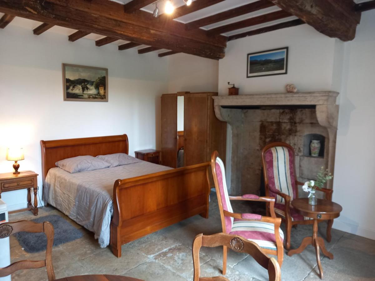 Maison studio village médiéval