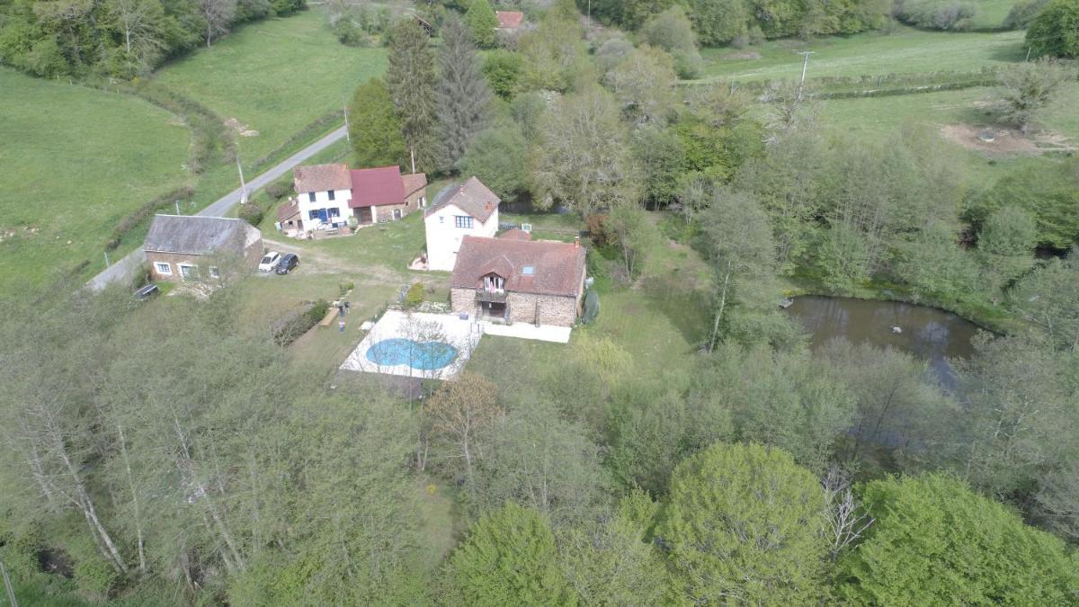 Moulin des Forges Gites, Camping et Glamping