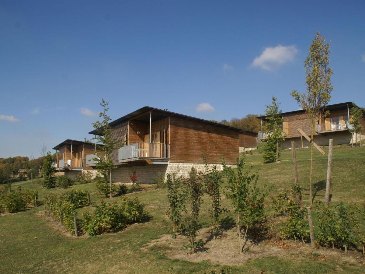 Nice apartment with a view of the lake in beautiful ValJoly