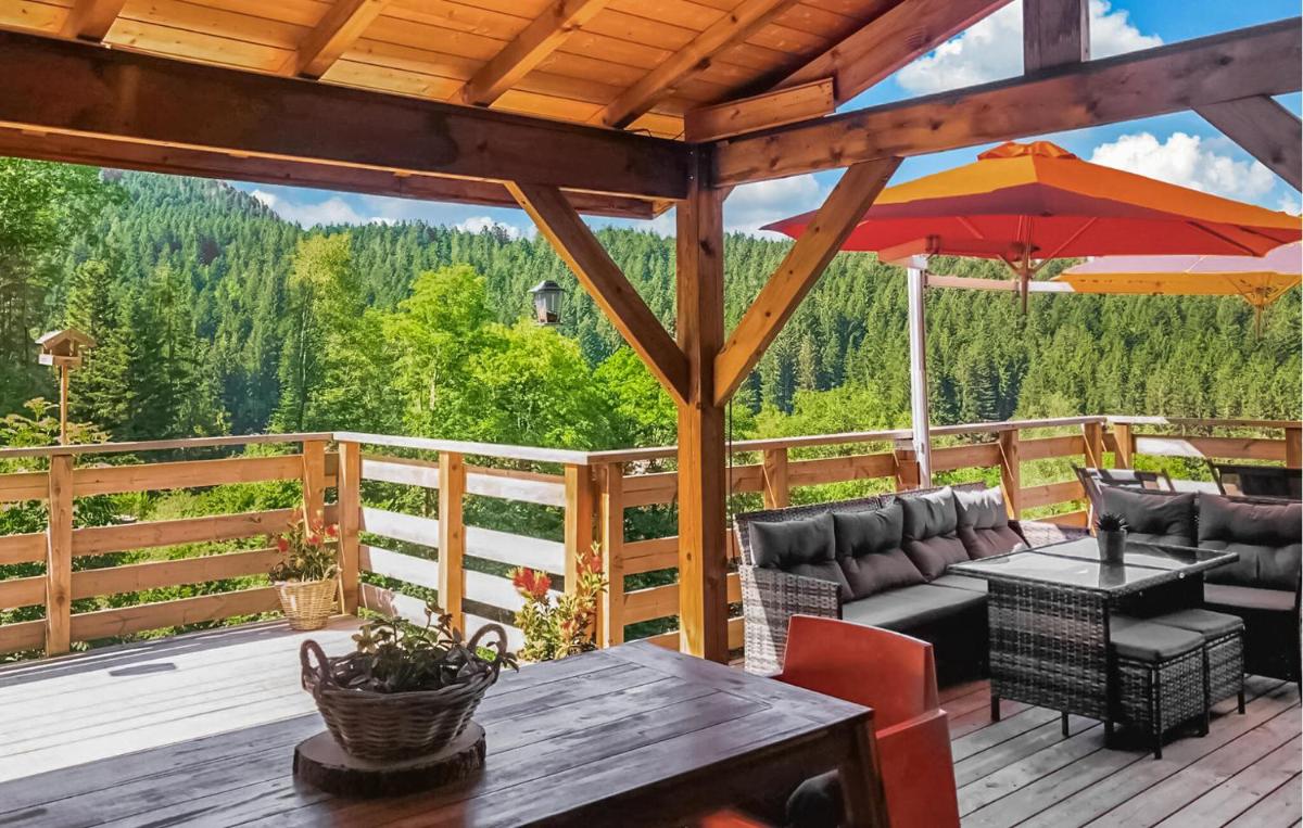 Nice Home In Gérardmer With Wifi