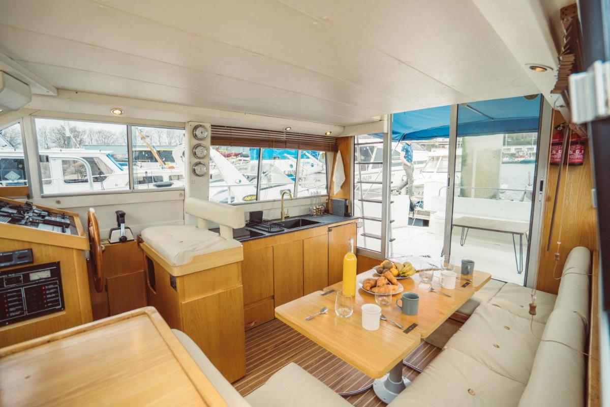 No Limit Charter
