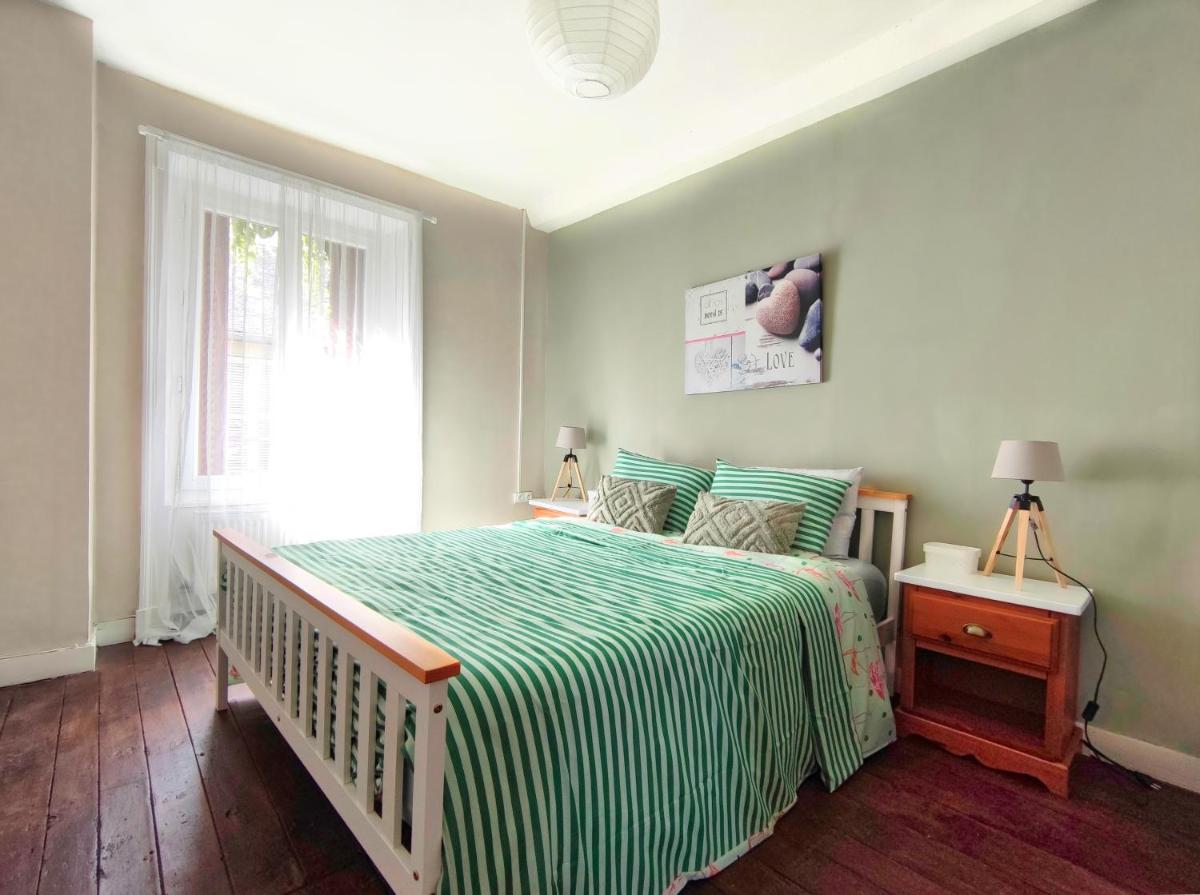 Number 22 - Le Dorat - Apartment 3