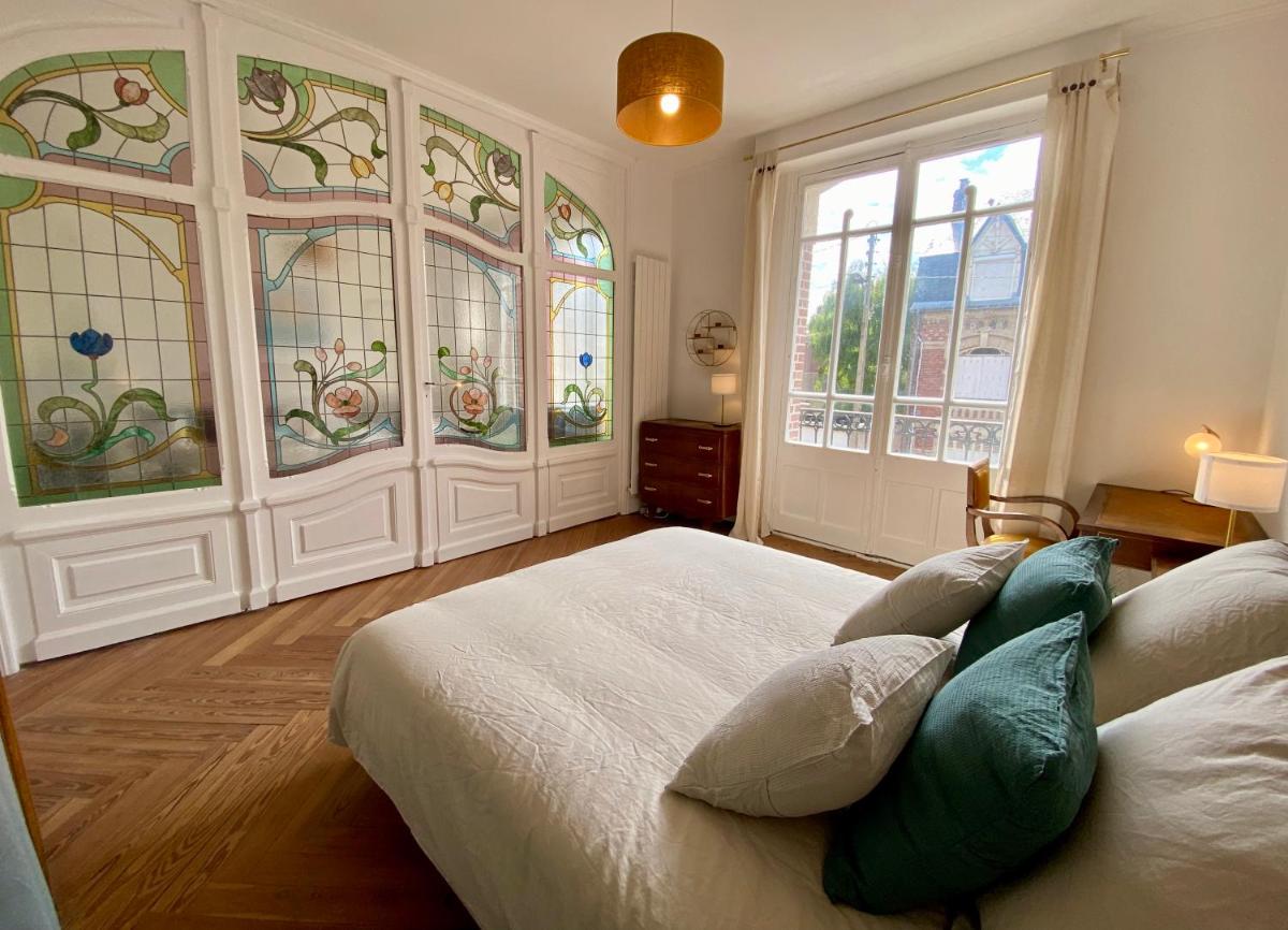 Perle Haussmanienne - Proxi plage & gare - 6 personnes