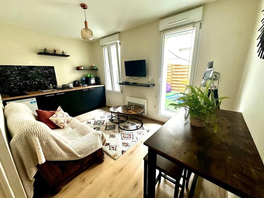 Petit cocon avec terrasse privée