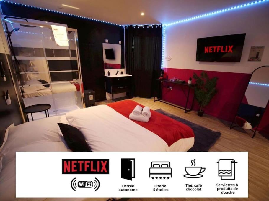 Red Room - Olympe Suites & Spa Lille, Croix, Roubaix