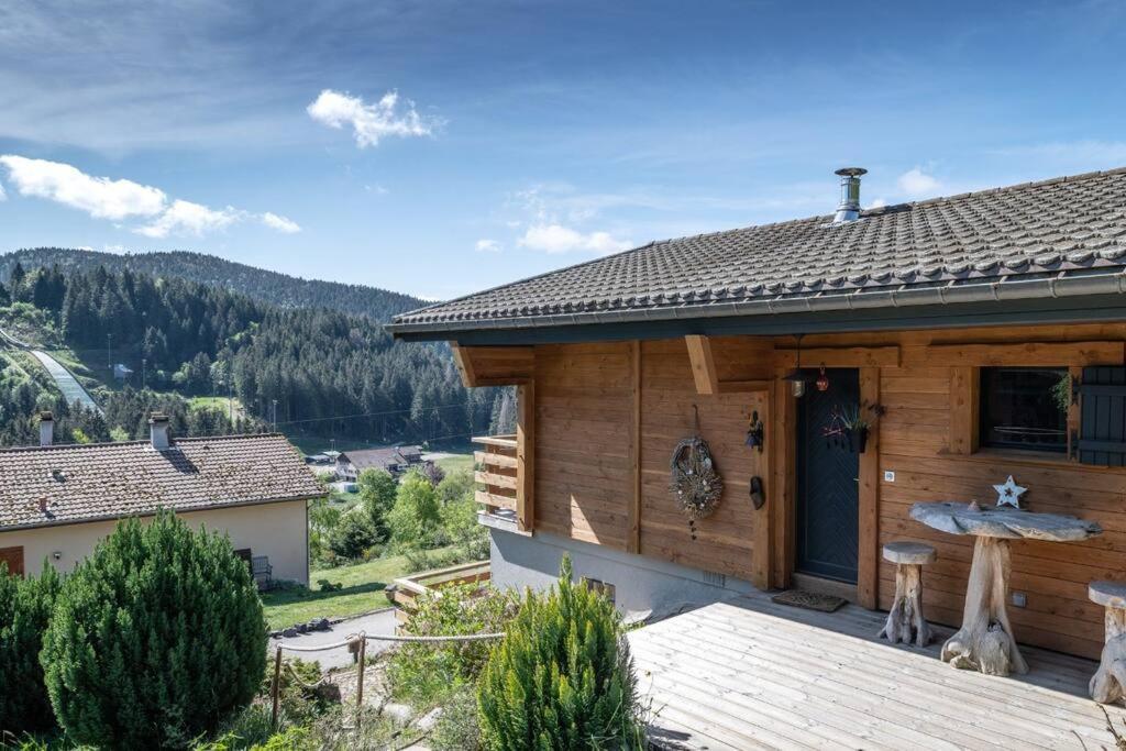 Remarquable chalet de montagne au calme et vue sur tremplin