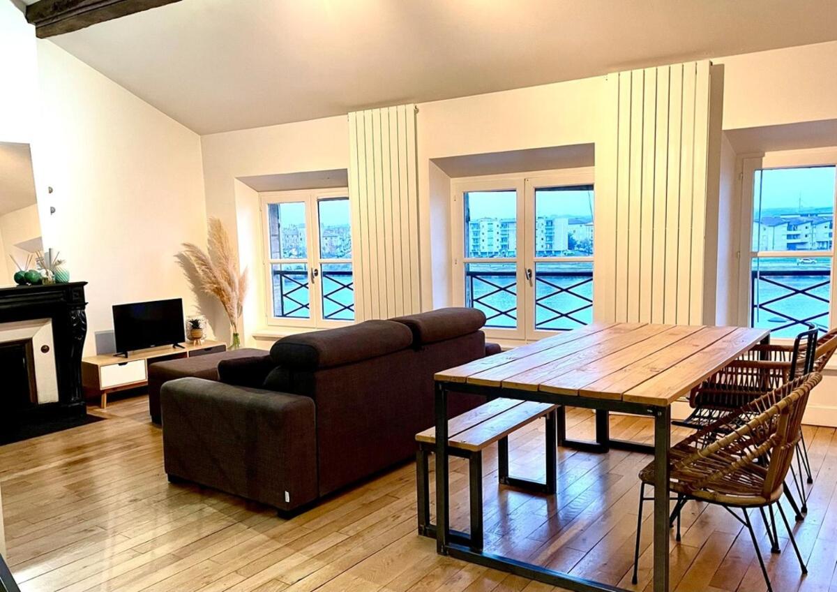 Riverside Lamartine Mcon 2 Bedroom Appartment