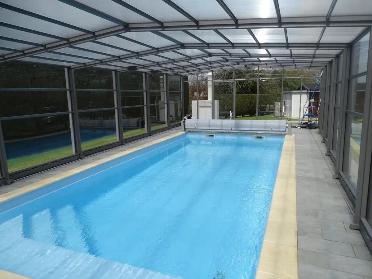 Villa charmante avec piscine privee a Verneusses + Billard