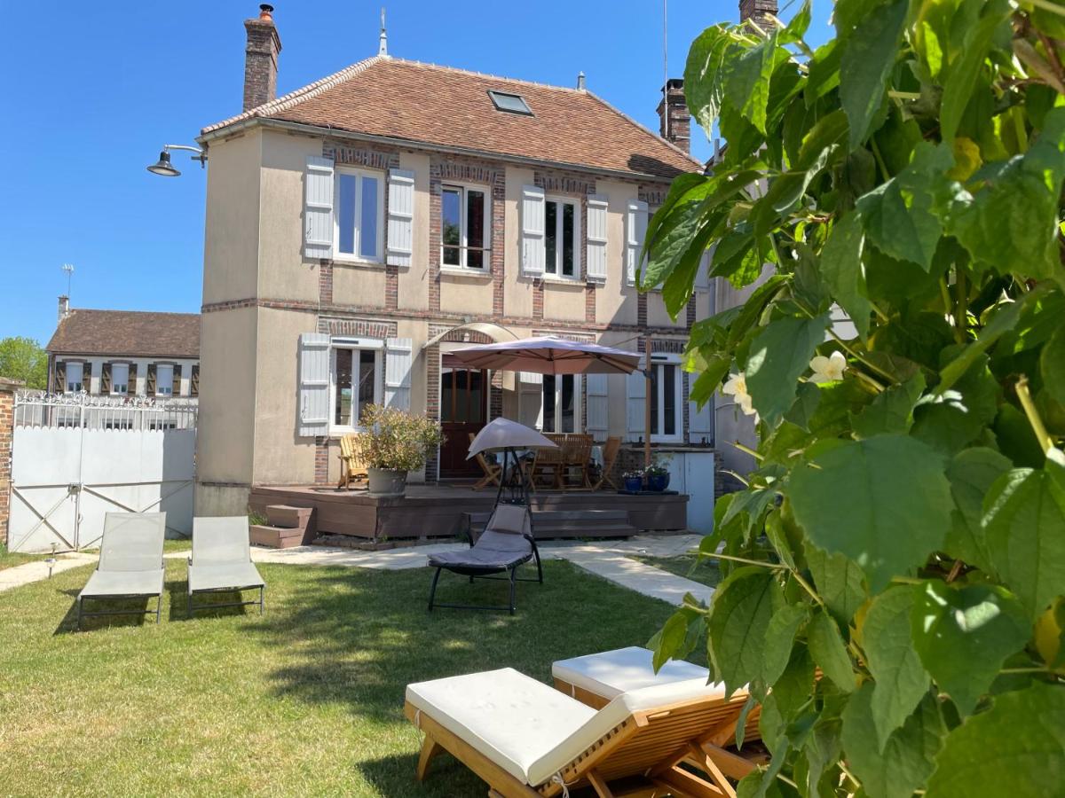 Villa Fontaine avec piscine intérieur chauffée
