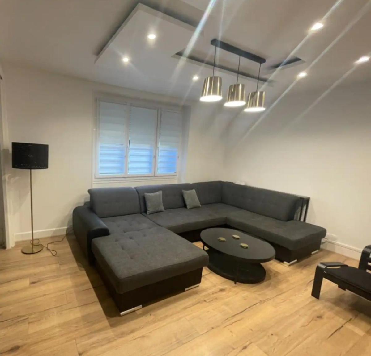 Villa T5 avec Jacuzzi proche centre ville Darcy