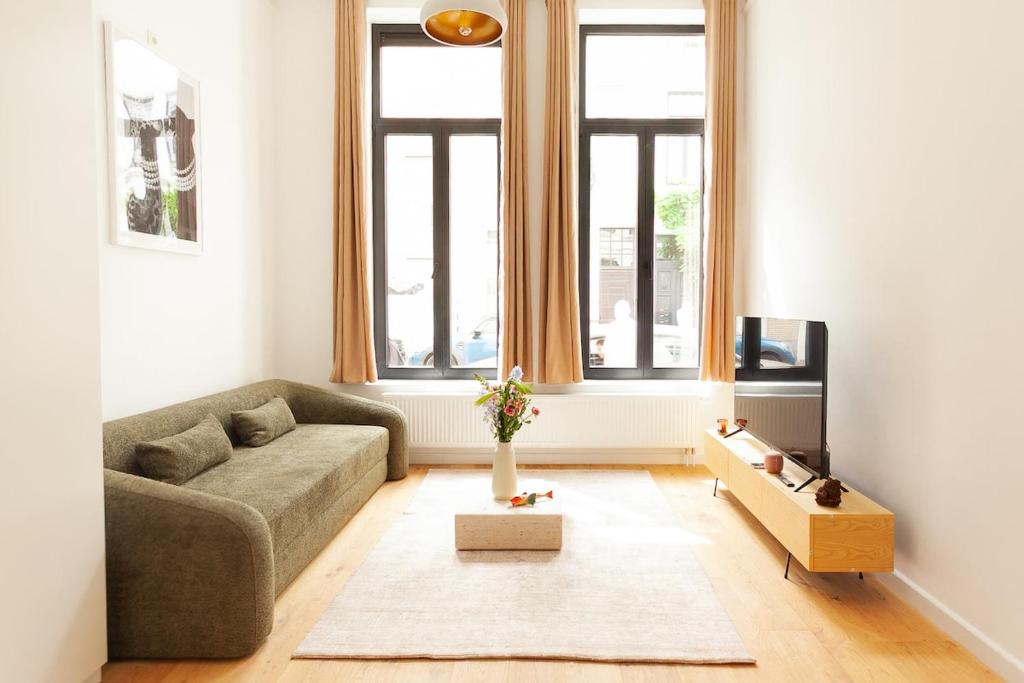 1 Bdr flat met cozy mezzanine