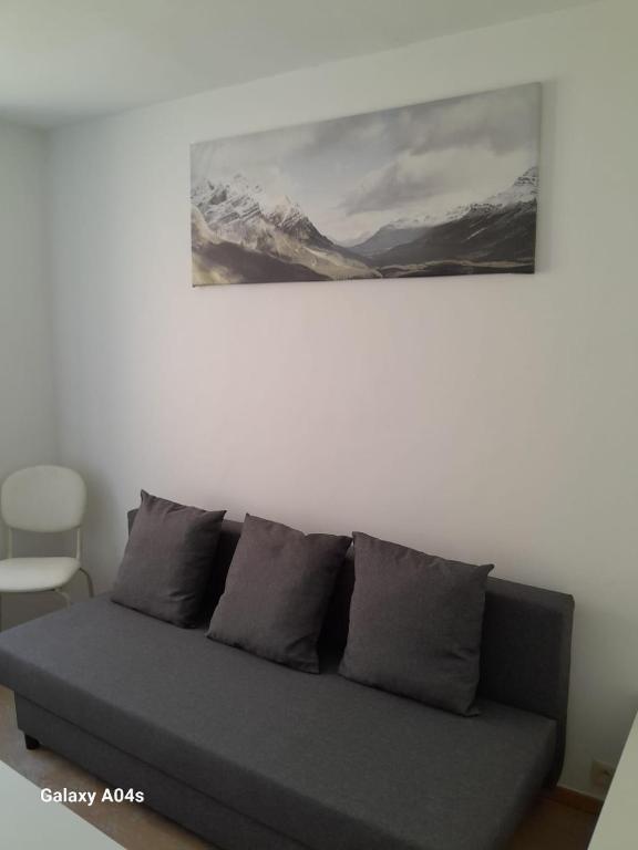 1 bedroom studio sleeps 4