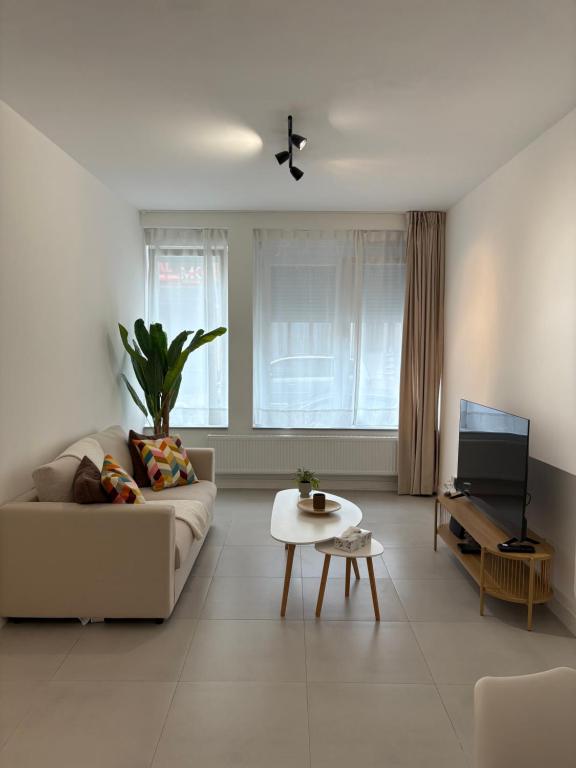 2 bedroom duplex
