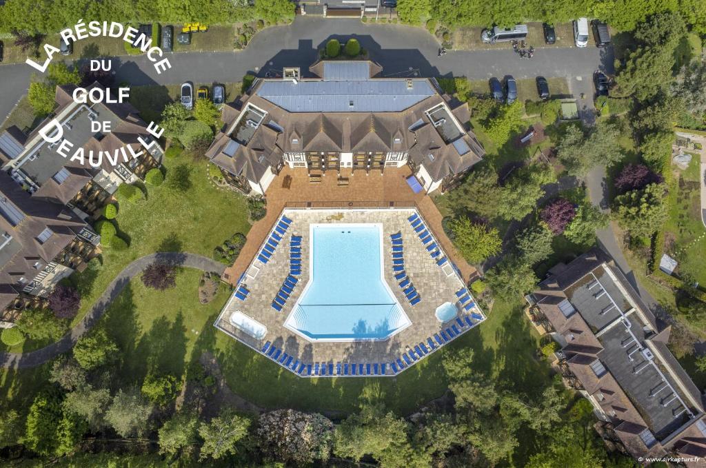 LA RESIDENCE DU GOLF DE DEAUVlLLE