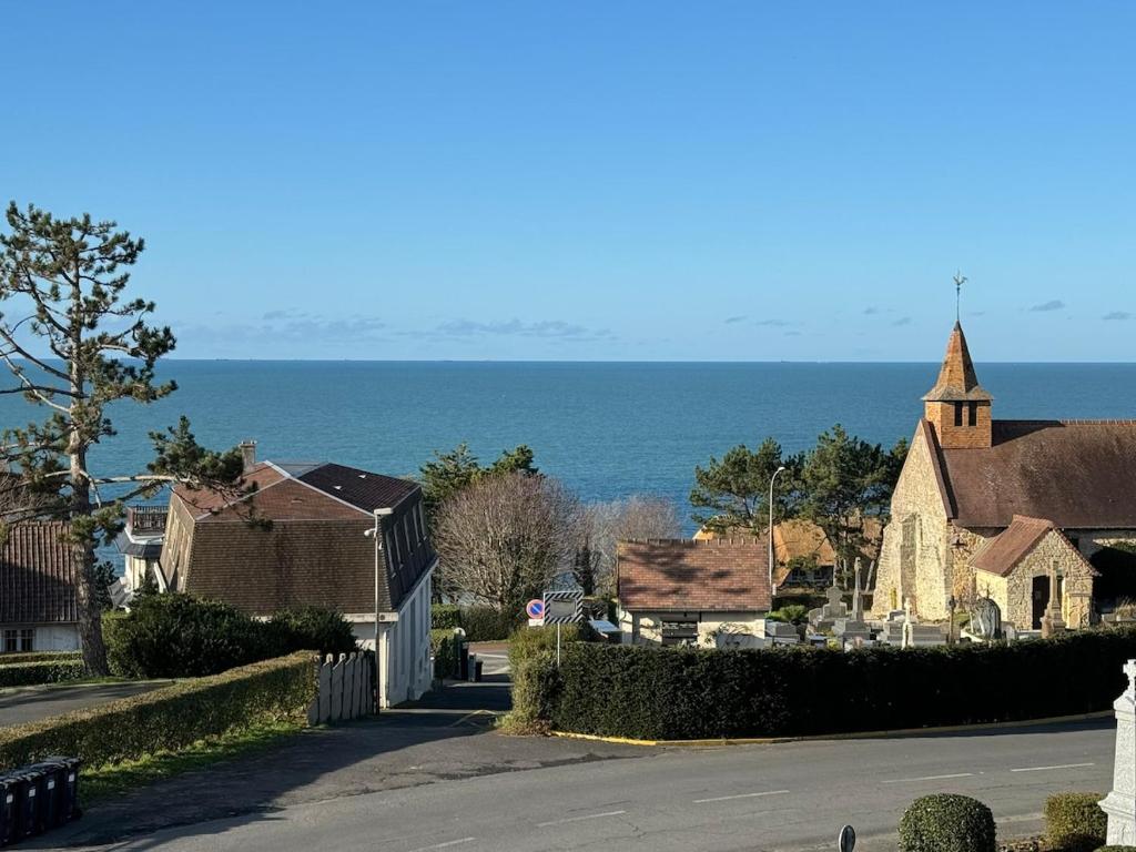 4 pieces 80m2, plage 7 mn a pied, parking gratuit
