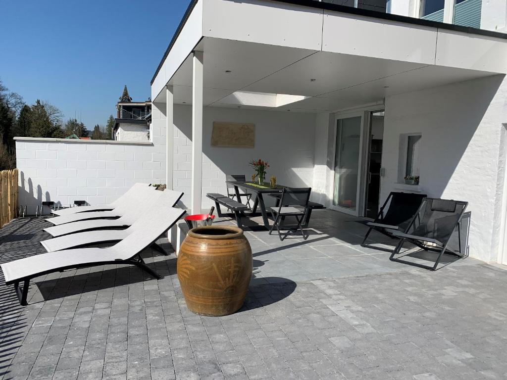 Spacious House in Spa with Jacuzzi and Peaceful Garden