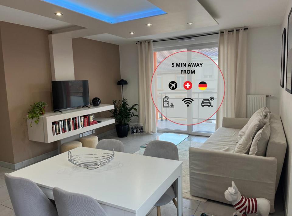 A few steps from BASEL with Balcony and free private parking