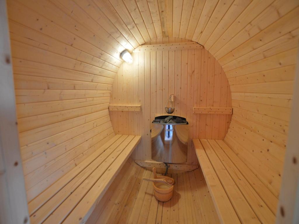 Trooz Villa with Pool & Sauna, cleaning included